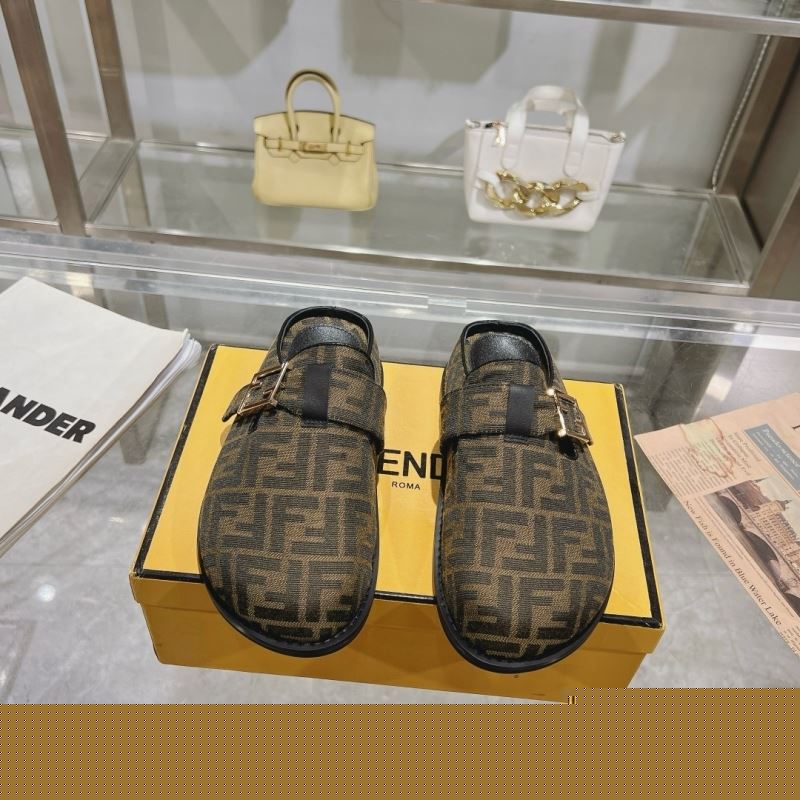 F**di slippers